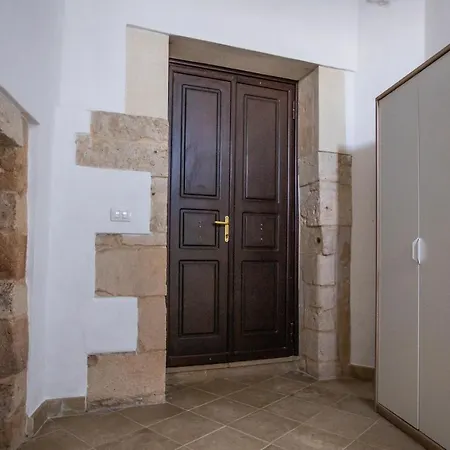 Casa Di Leon Апартаменты Сиракузы